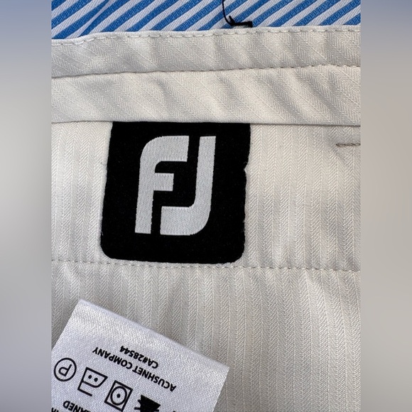 Footjoy FJ Mens Size 34X30 Beige Golf Performance Stretch Pants Athletic Chino - Picture 4 of 11